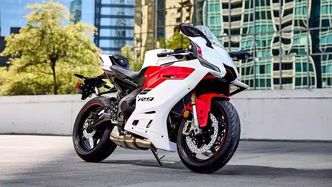 Yamaha YZF R9